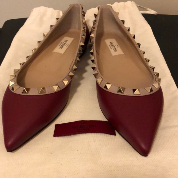 Brand new Valentino rockstud flat - Picture 3 of 3